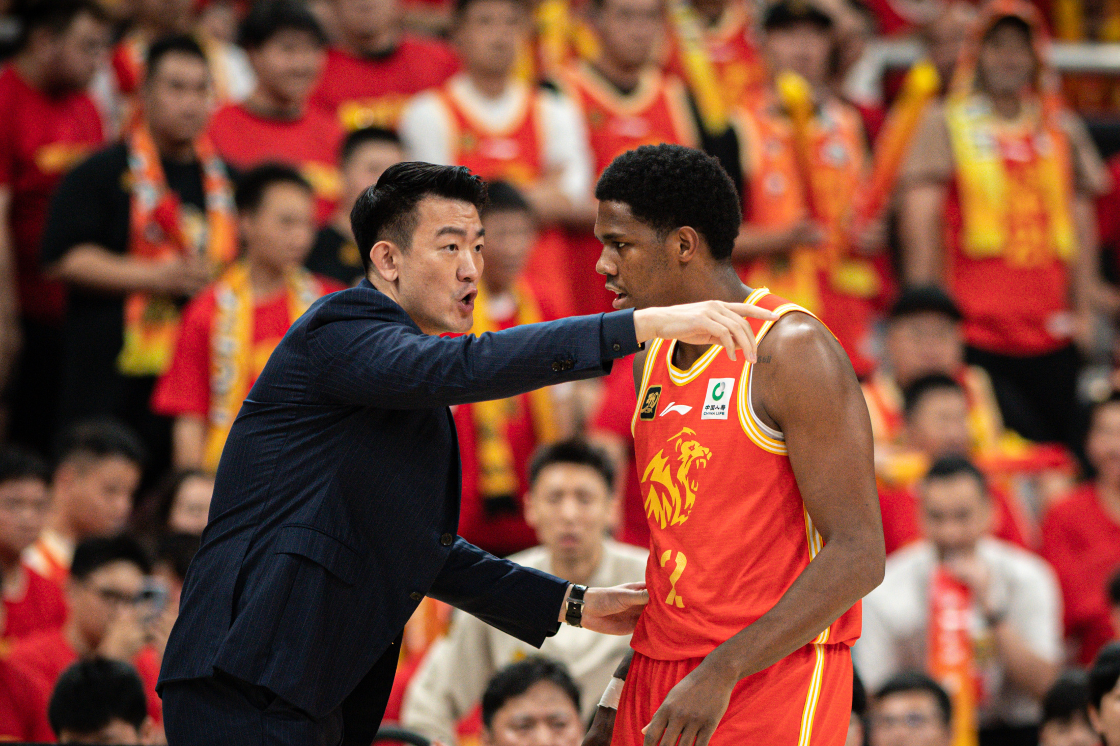 关于CBA季后赛窗口期再迎强敌，AC米兰手感冰凉，主帅态度：态度坚定，临场指挥获称赞的信息