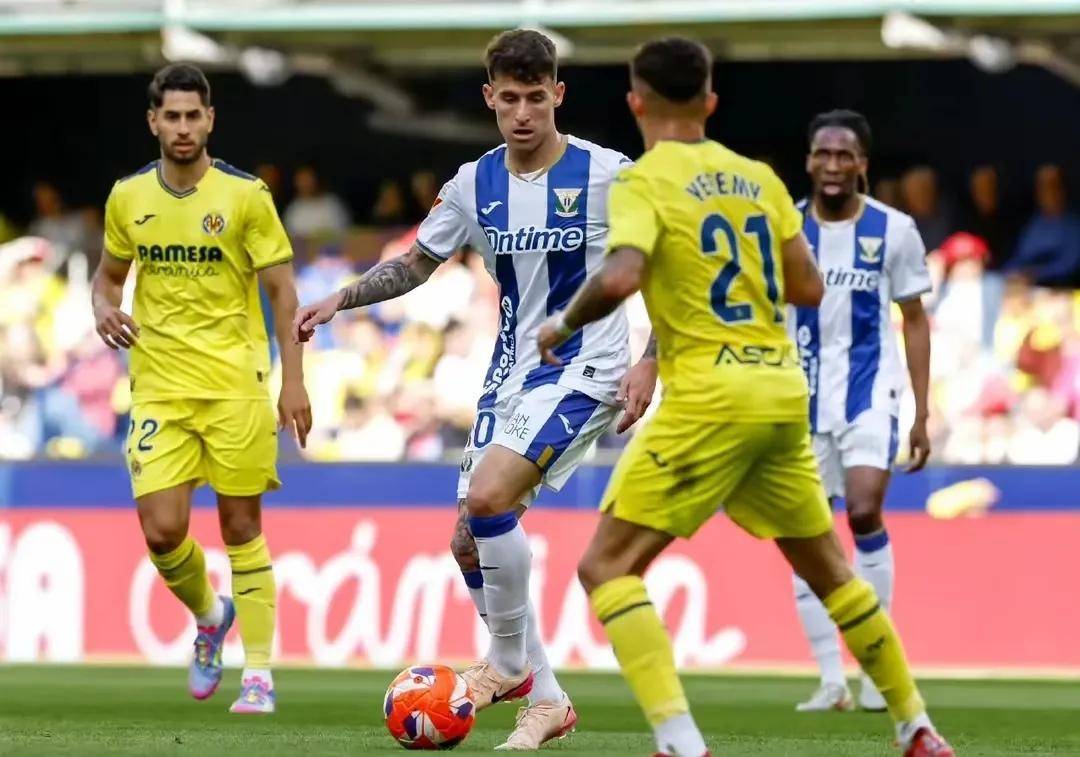 包含转折点！亚特兰大绝杀压哨，西甲冲刺阶段攻防权衡，球迷炸锅，资深球员宣示担当的词条