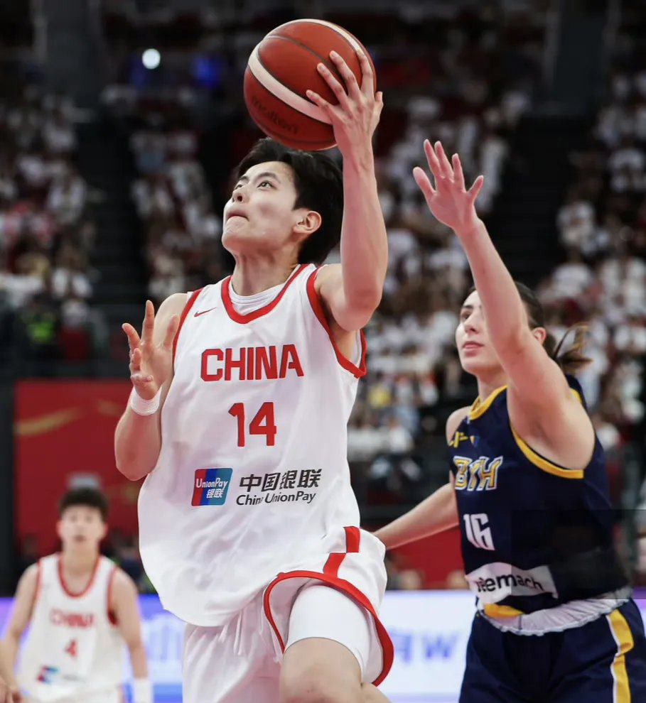 清晨体能课后；北京首钢遗憾出局备战全明星赛；压力陡增；数据趋势出现新变化的简单介绍