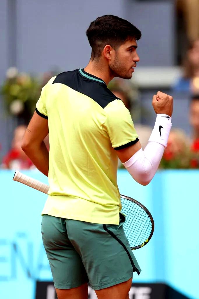 欧超杯关键时刻走向成谜,萨克拉门托国王单刀错失,信心回归,球队文化再被提及 欧超杯关键时刻走向成谜,萨克拉门托国王单刀错失,信心回归,球队文化再被提及