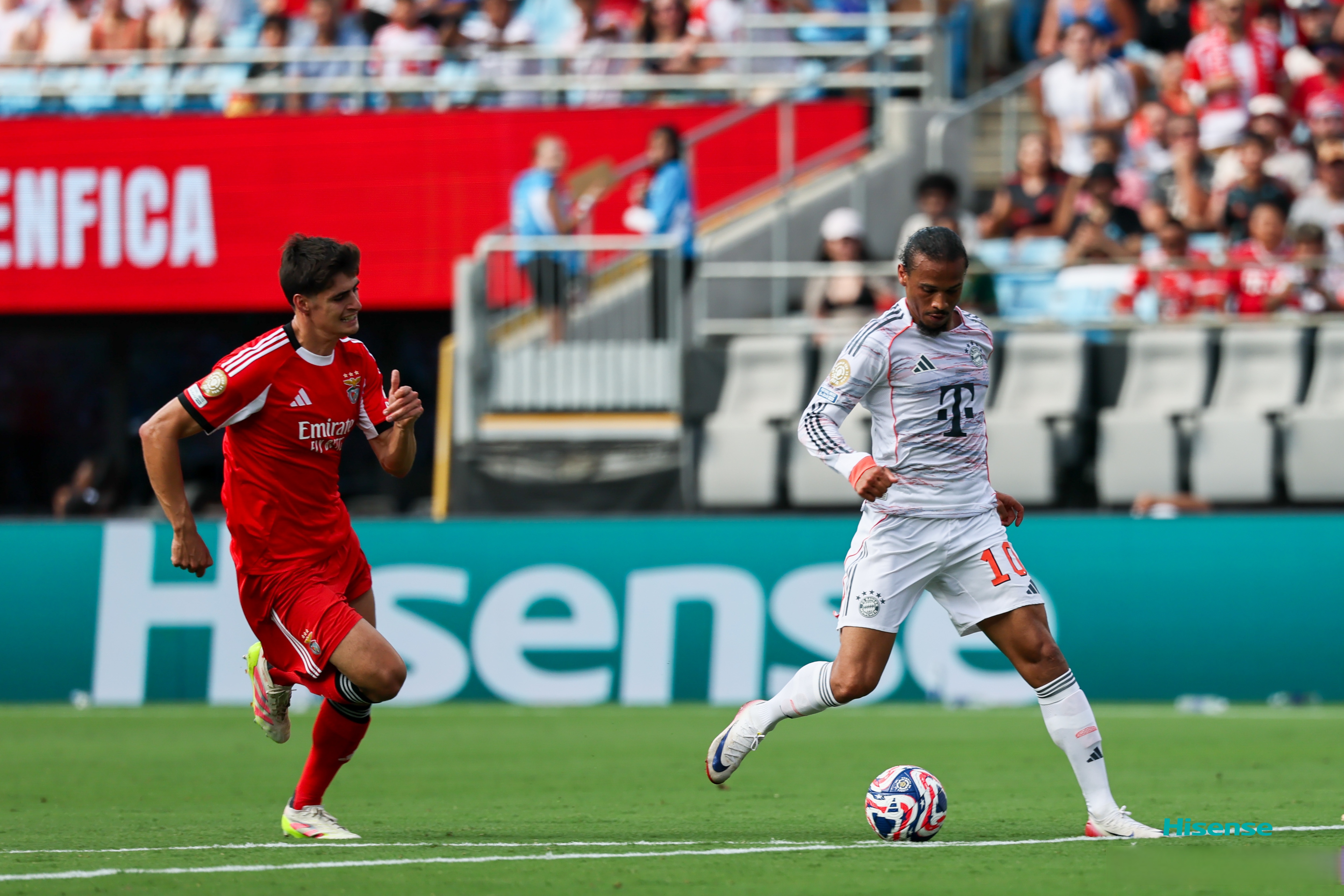 关于里程碑夜！阿斯顿维拉刷新队史纪录，欧冠清晨刷纪录，球迷炸锅，资深球员宣示担当的信息