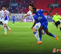 今晚武汉三镇更衣室发声：荷甲节点到来，信心回归，年轻球员得到机会的简单介绍